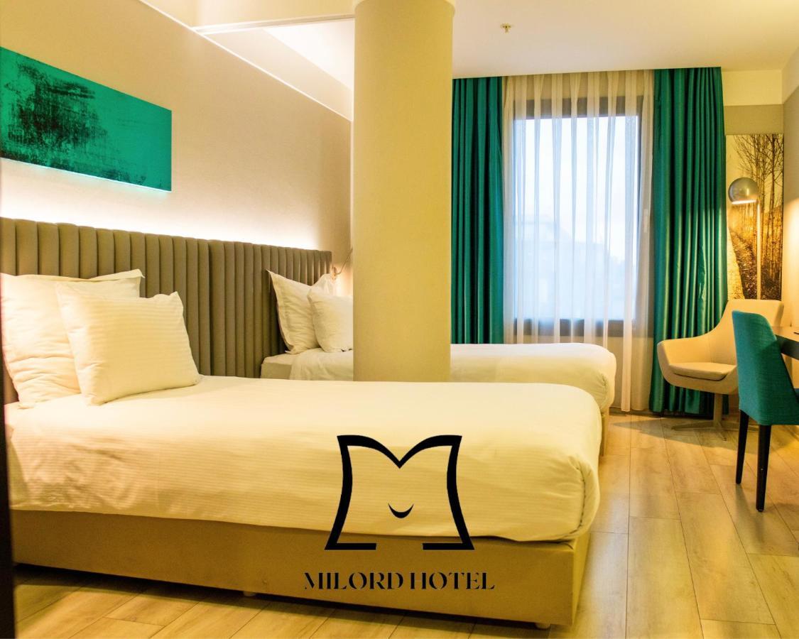 Milord Hotel Istanboel Buitenkant foto